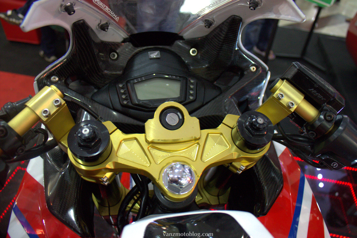 Galery Modifikasi All New Honda CBR150R Race Edition Ridertasikcom
